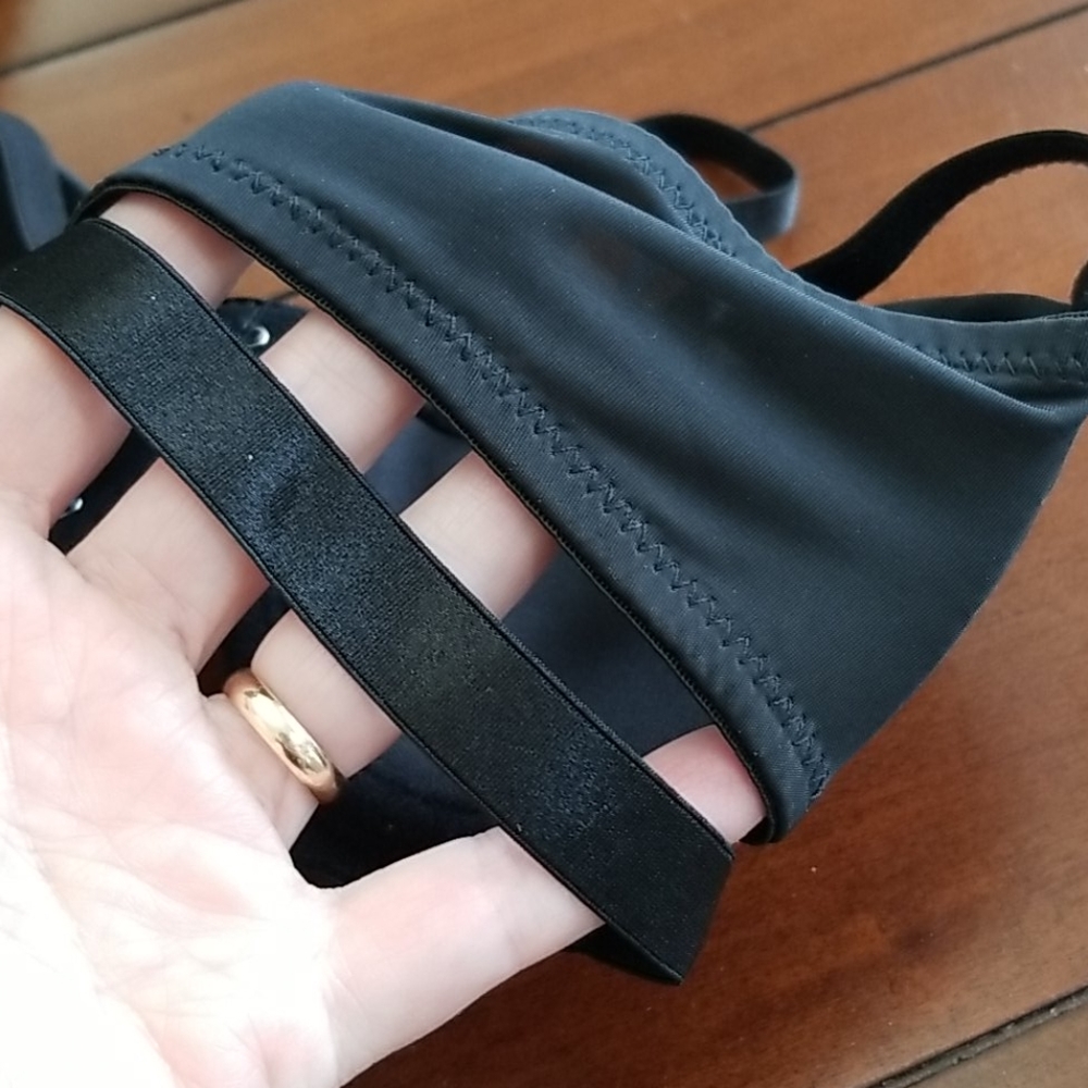 ๐ค BLACK BRA - Picture 6 of 11